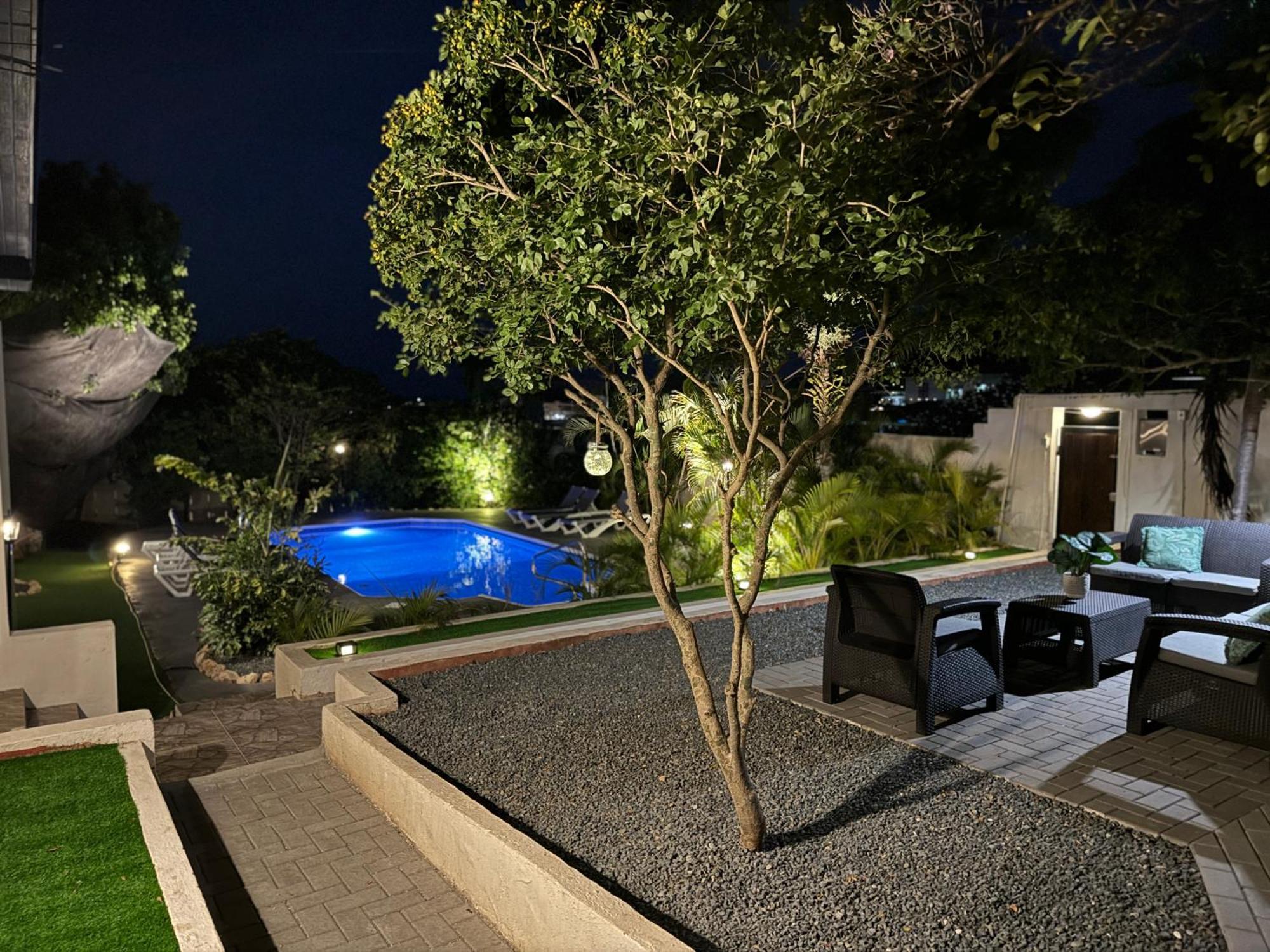 Villa Grand Jardin Jan Thiel Luaran gambar